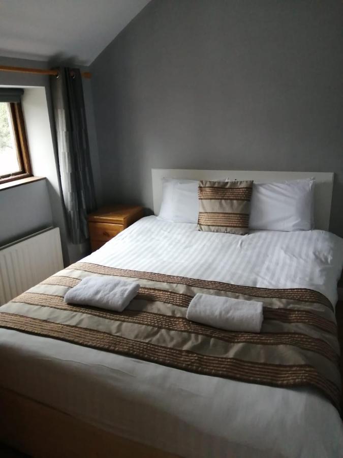 An File Economy Rooms Westport Dış mekan fotoğraf