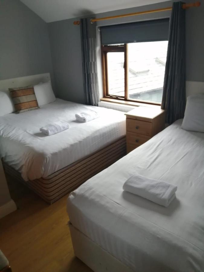 An File Economy Rooms Westport Dış mekan fotoğraf